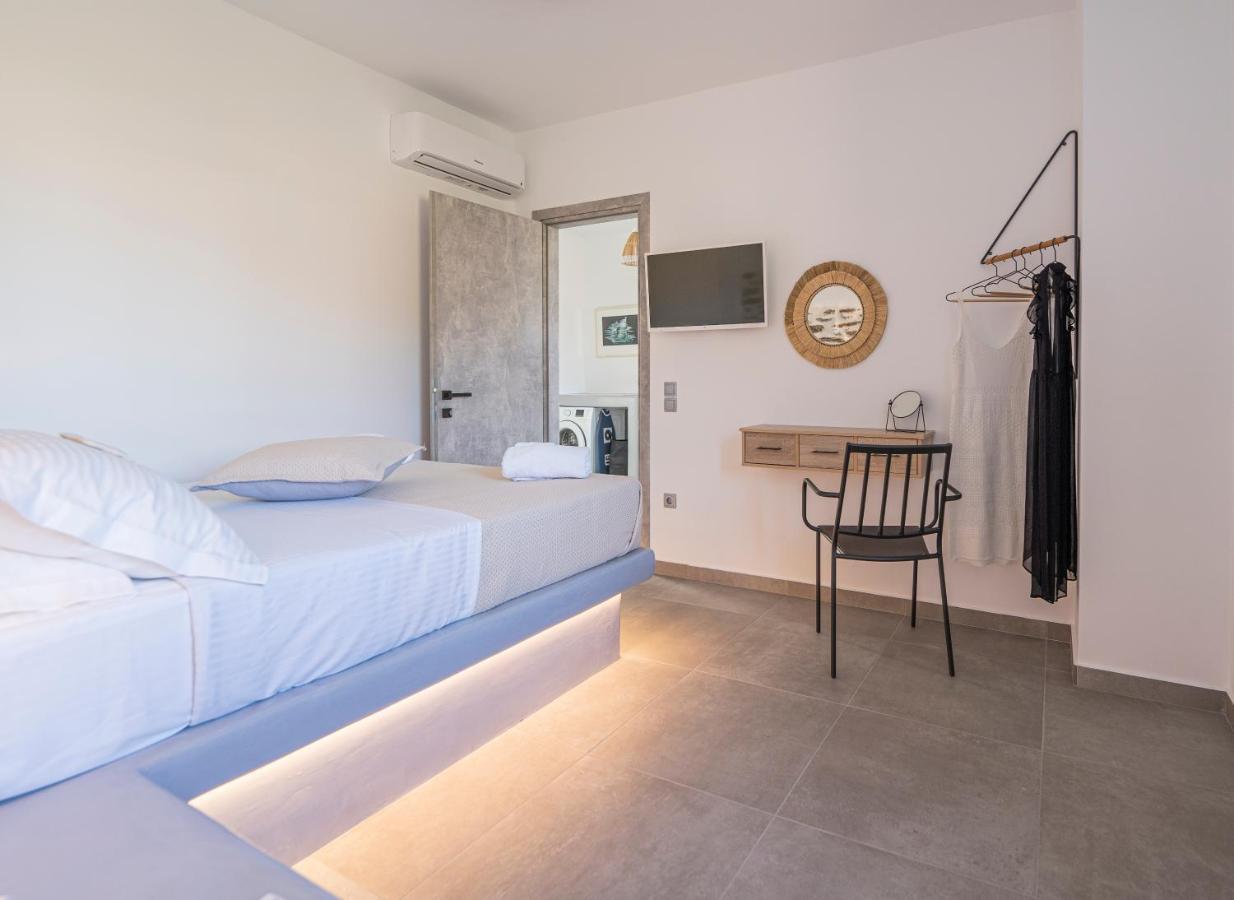 Santa Marina Syros Villa Liaropa Bagian luar foto