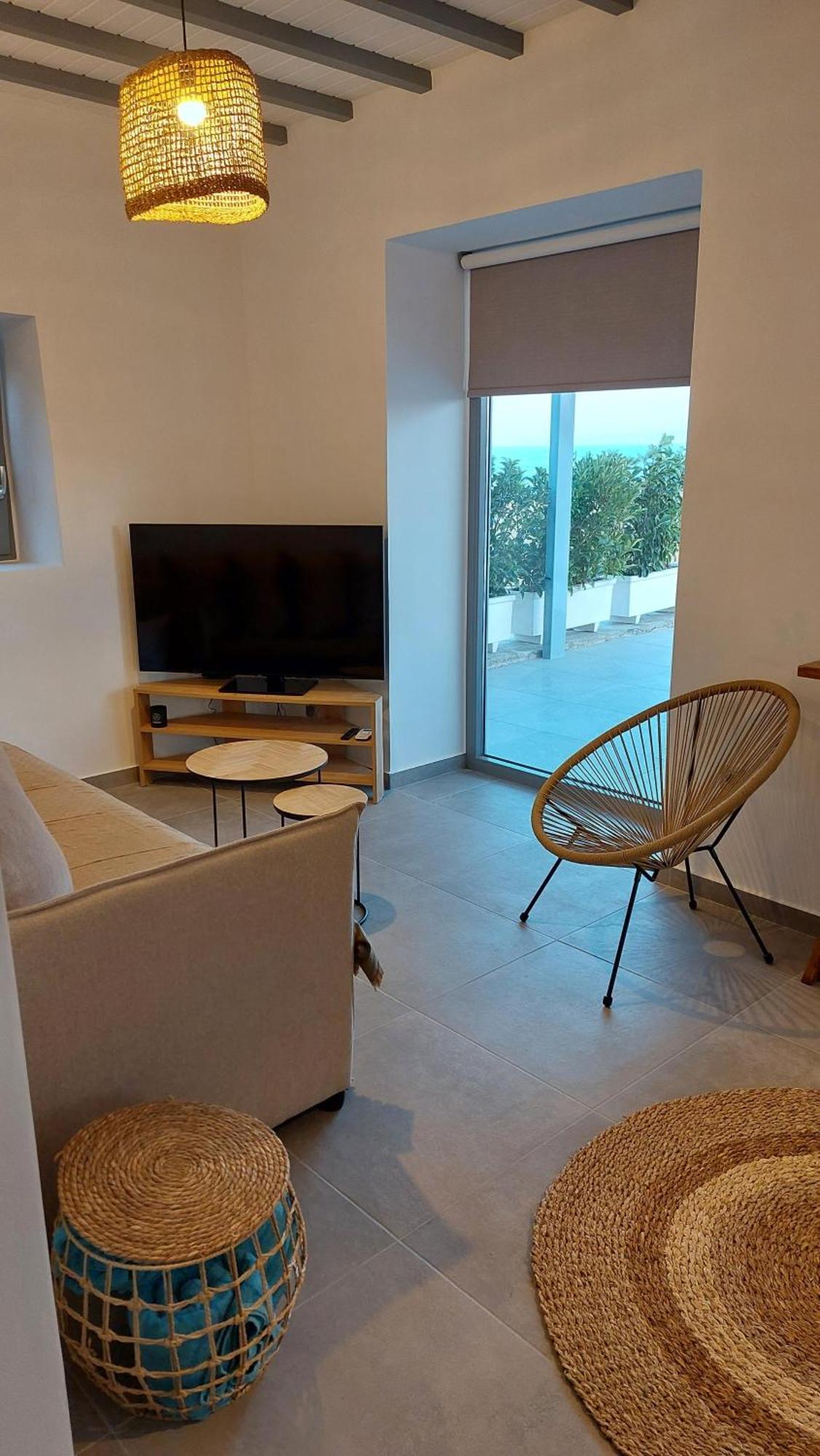 Santa Marina Syros Villa Liaropa Bagian luar foto